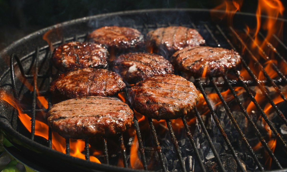 Grilling burgers