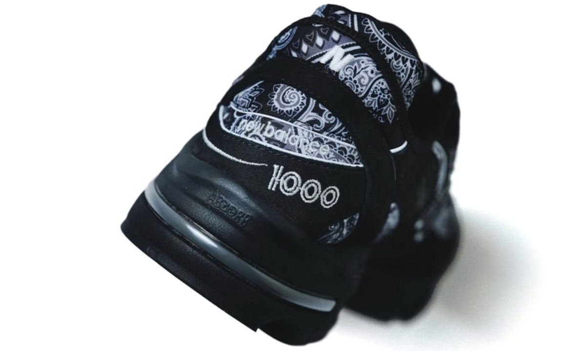 close up on back heel of atmos new balance