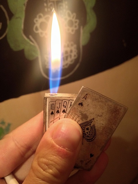 a poker lighter