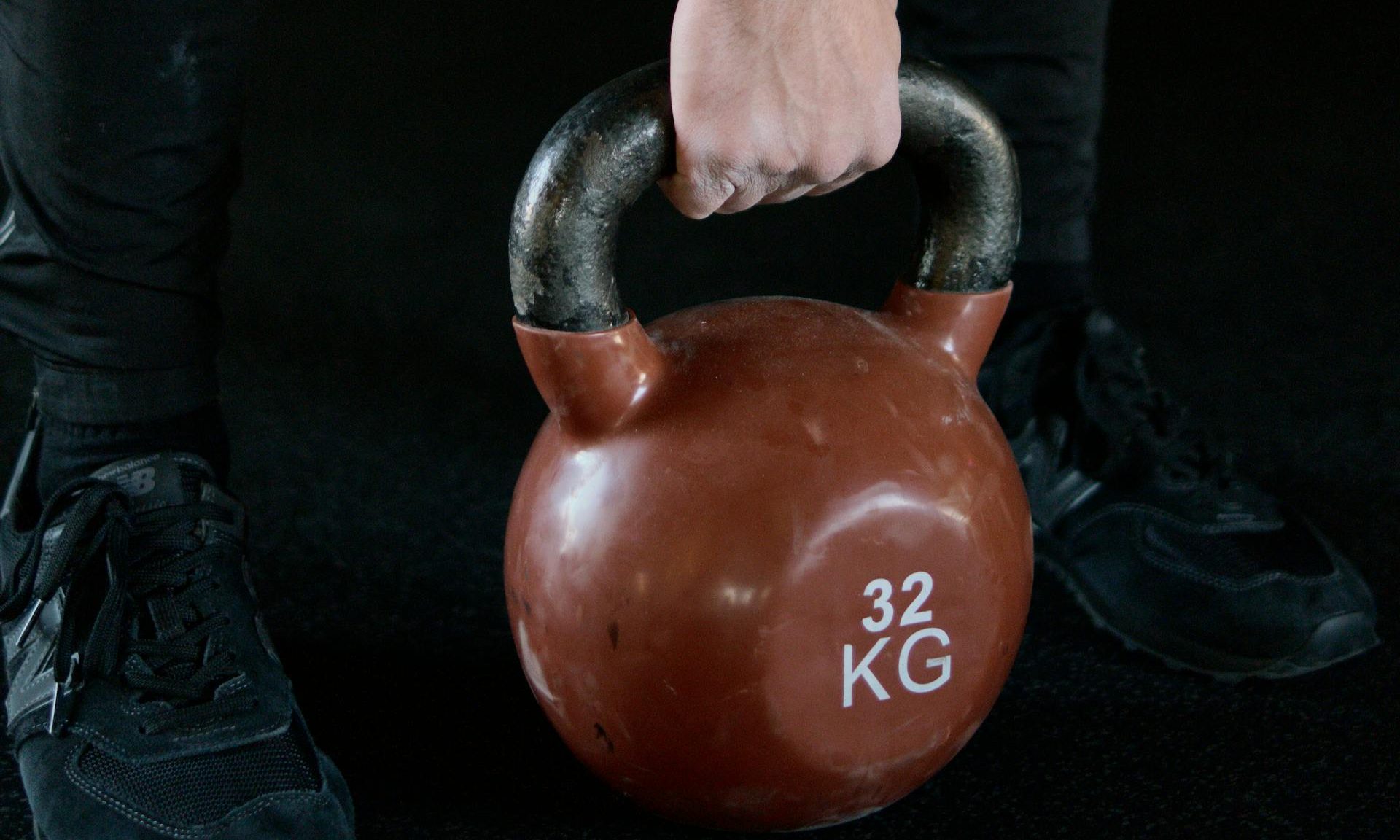 Picking up a kettlebell