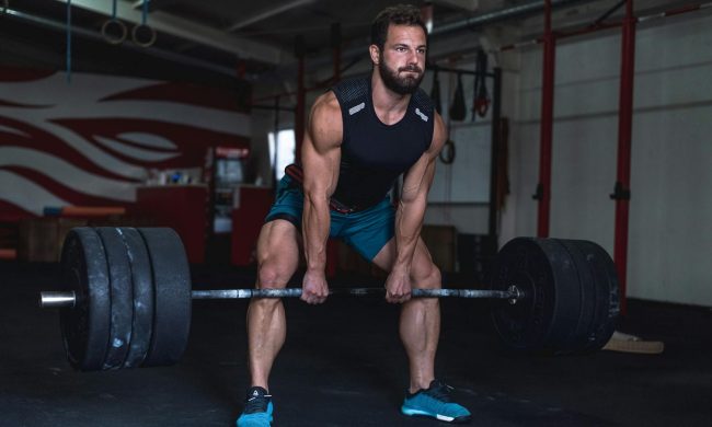 man barbell lifting weigh