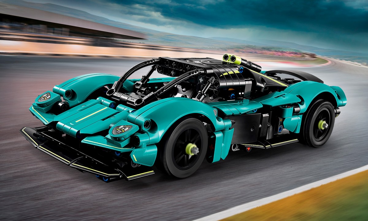 aston martin and lego unveil their latest collaboration the technic valkyrie  astonmartinvalkyrie1