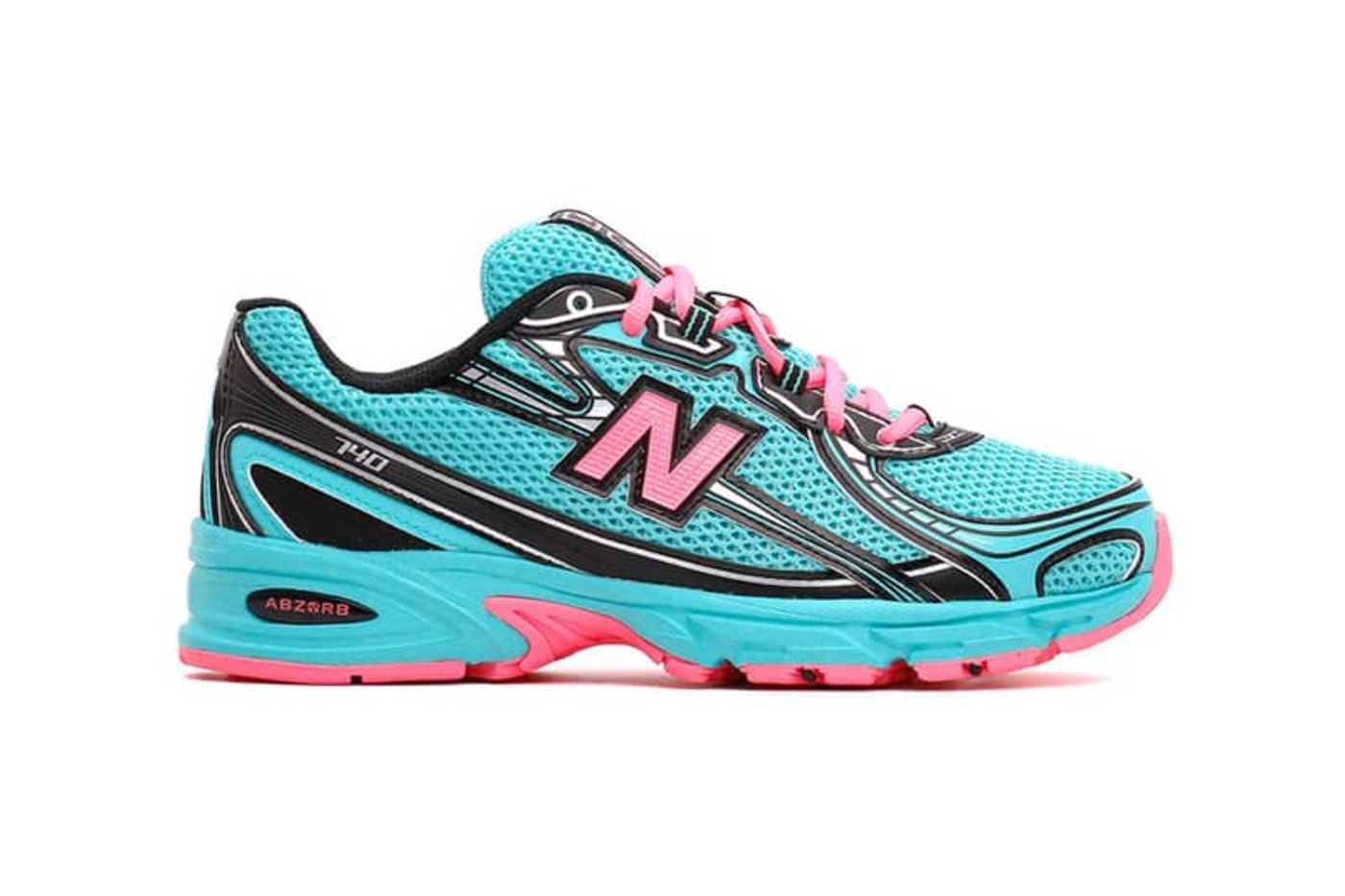 side photo of new balance 740 cyber jade