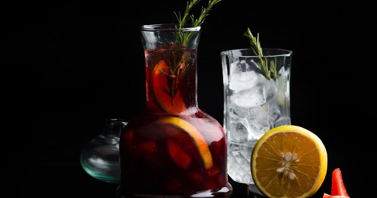 Tinto de Verano: The red wine spritzer that’s cooler than sangria
