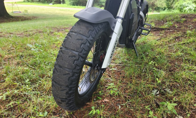 Segway Xyber e-bike 20 x 5 inch all-terrain fat tires.