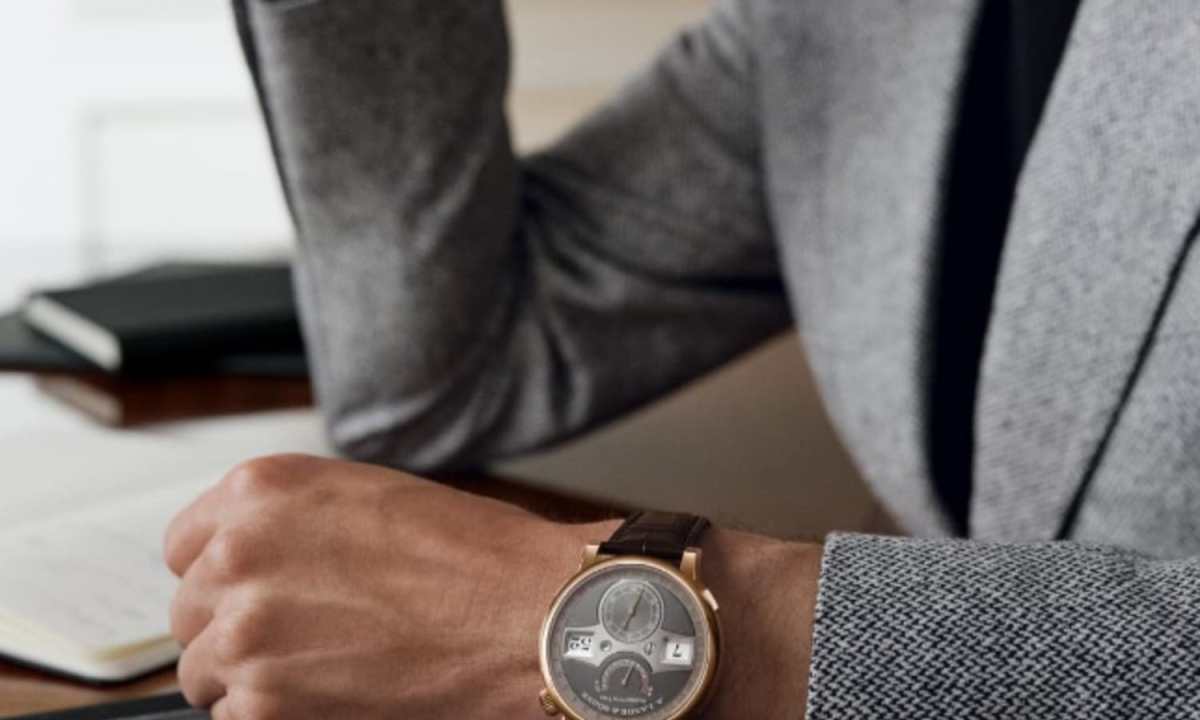 ZEITWERK DATE in 750 pink gold