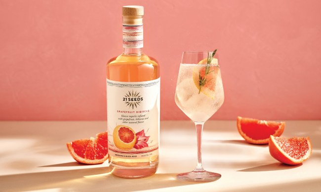 Hugo Spritz cocktail.