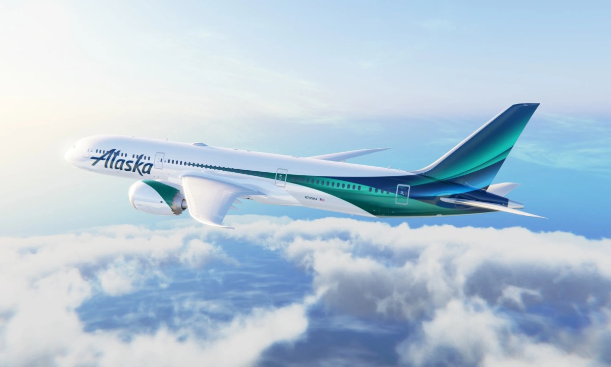 Alaska Airlines 787