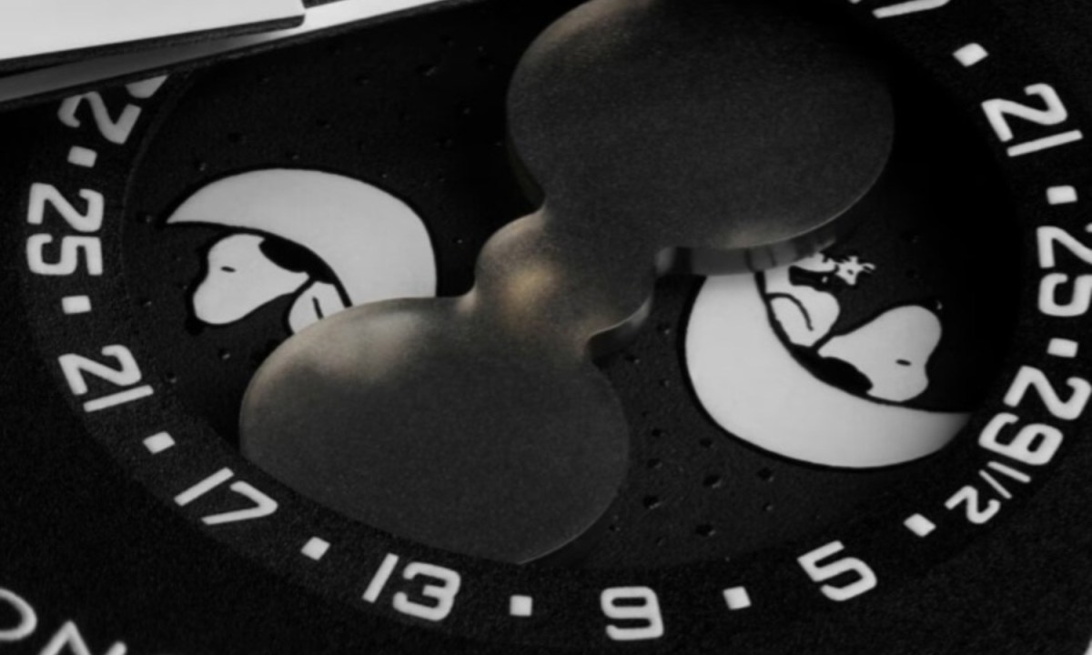 MISSION TO THE MOONPHASE, MoonSwatch