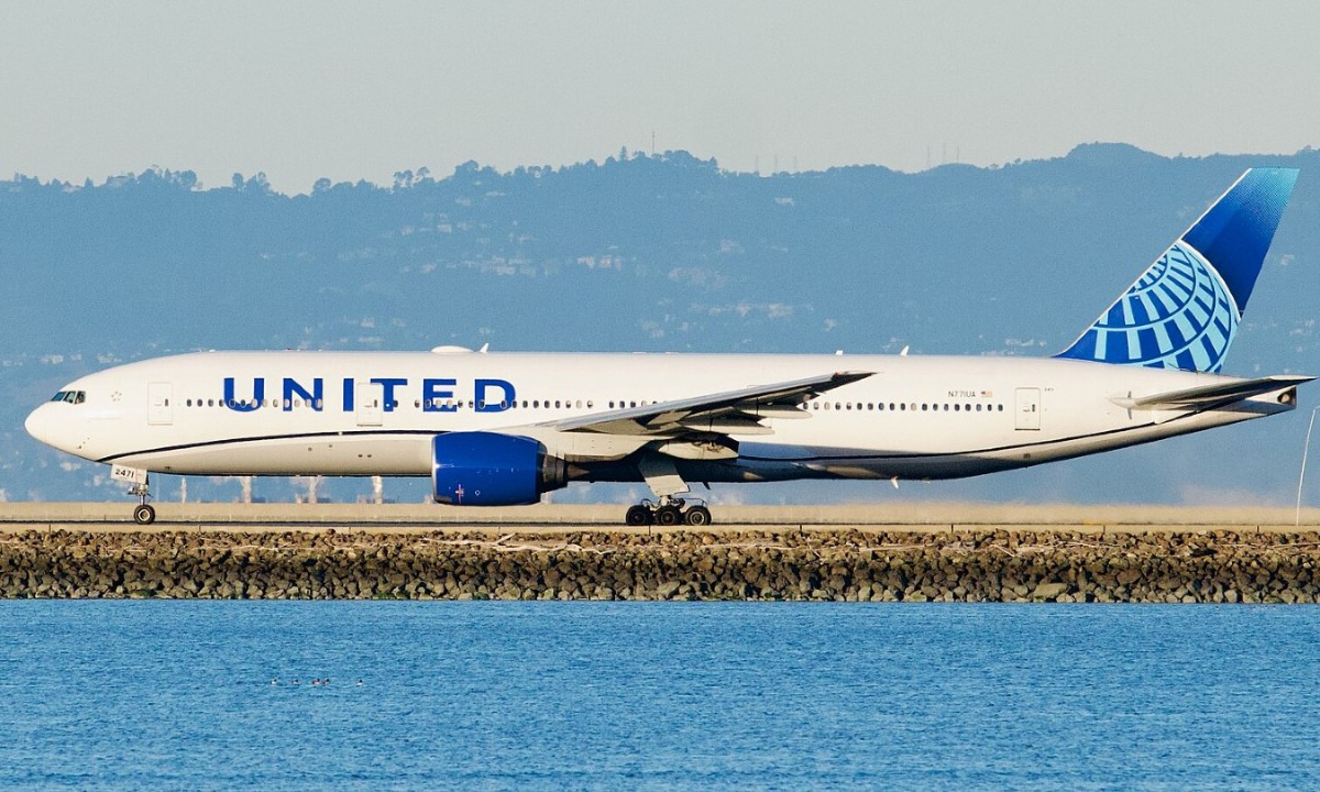 United 777