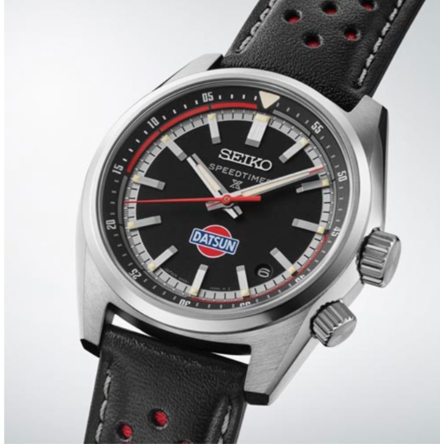 The SPB517, a watch powered by the mechanical Calibre 6R55