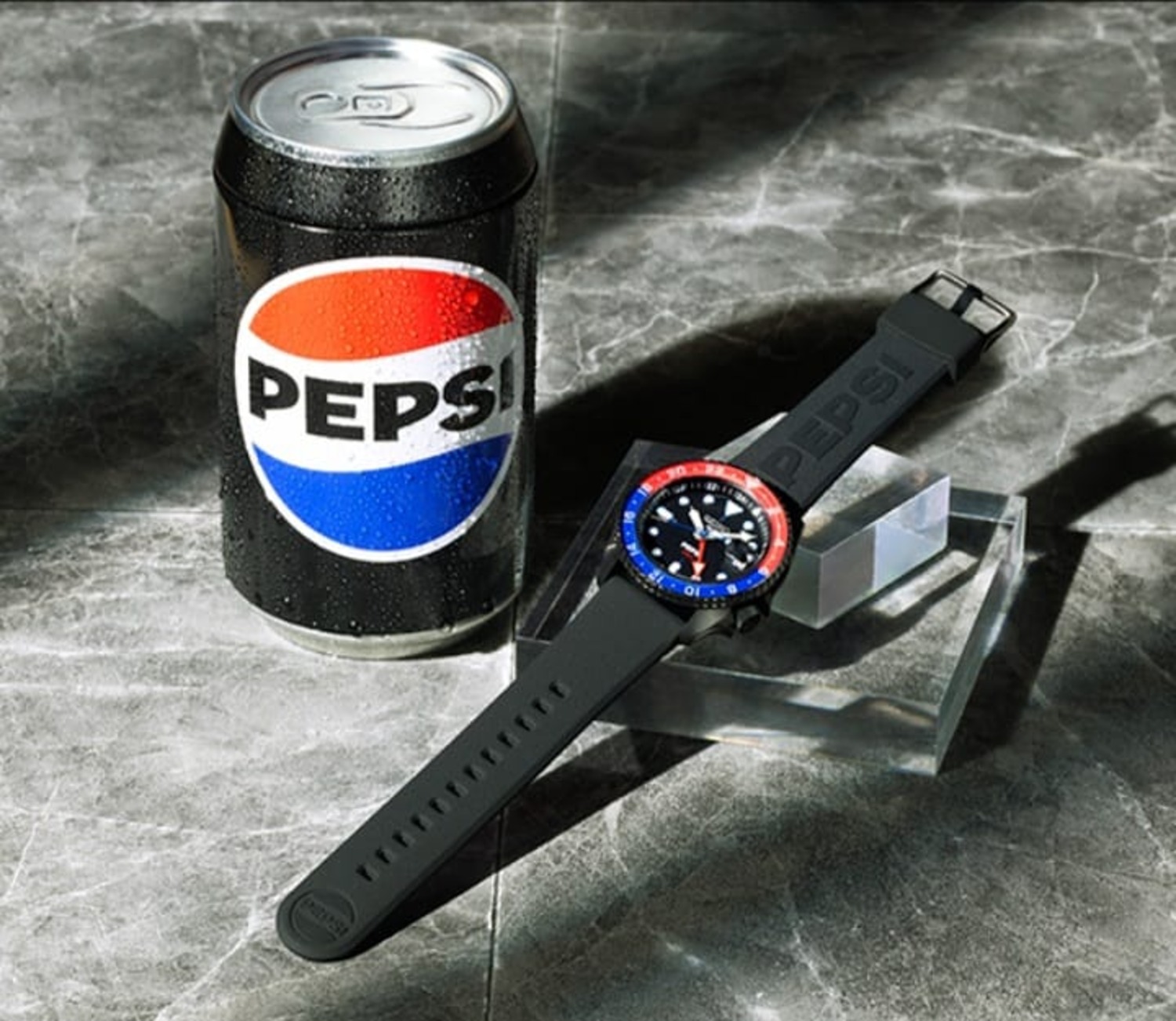 The 5 Sports GMT ‘Pepsi’