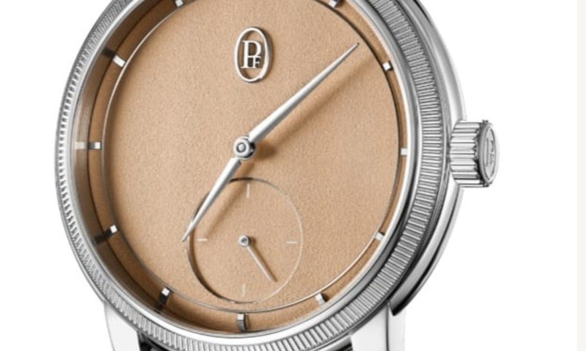 The TORIC Petite Seconde