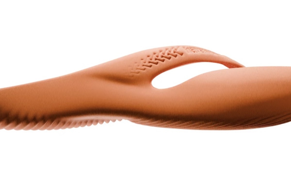 orange Havianas flip flop