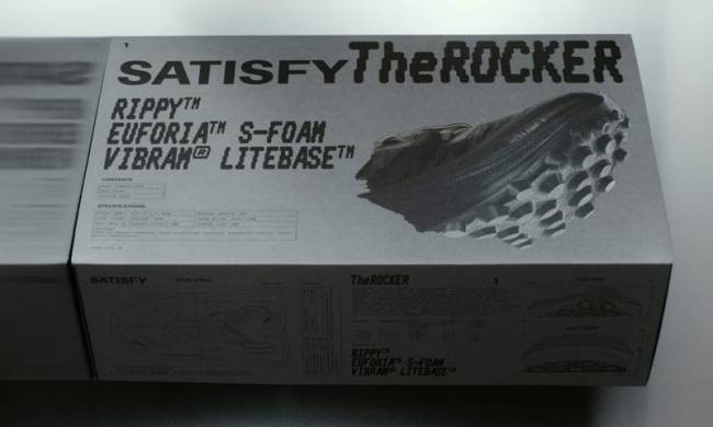 satisfy therocker shoe box