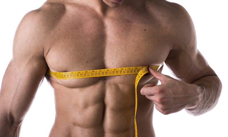 man measure chest