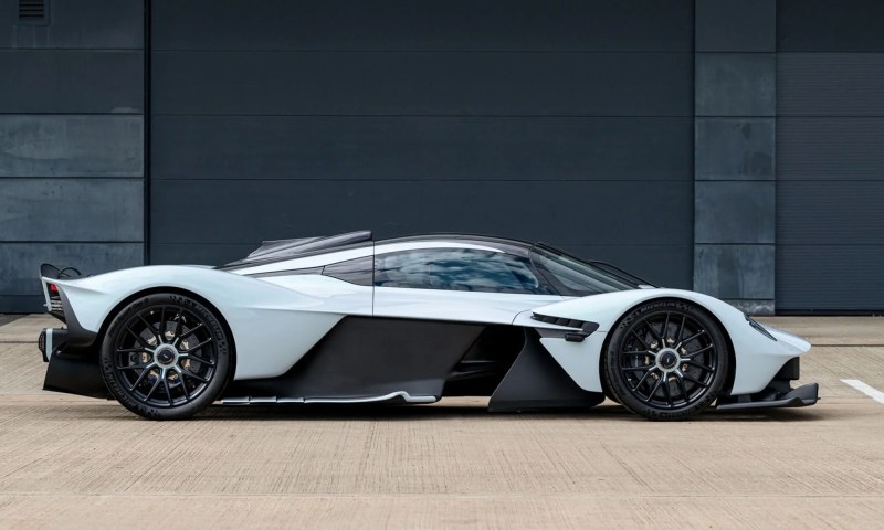 Daniel Ricciardo Aston Martin Valkyrie right profile.