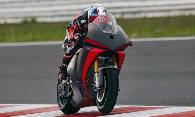 Ducati V21L electric bike is the base for the solid state prototype.