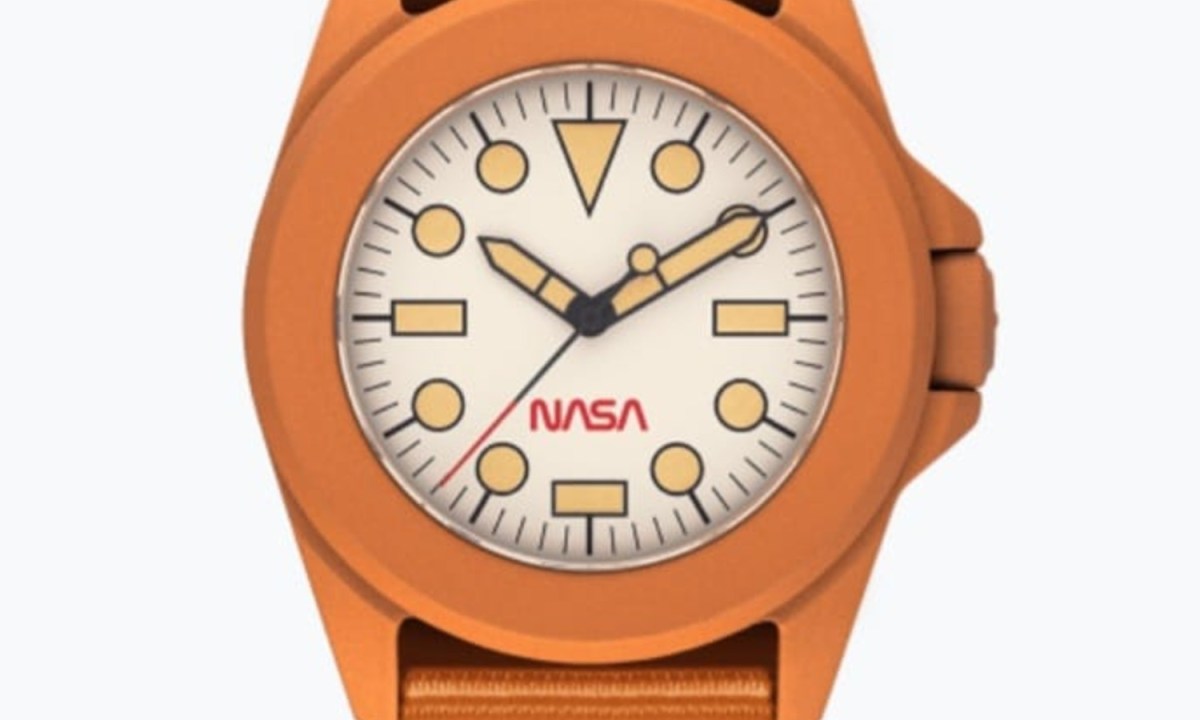 The new Modello Quattro UT4-SPT “NASA Artemis II"