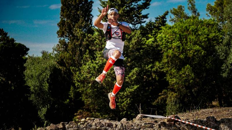 pexels-runffwpu-man jumping compression socks